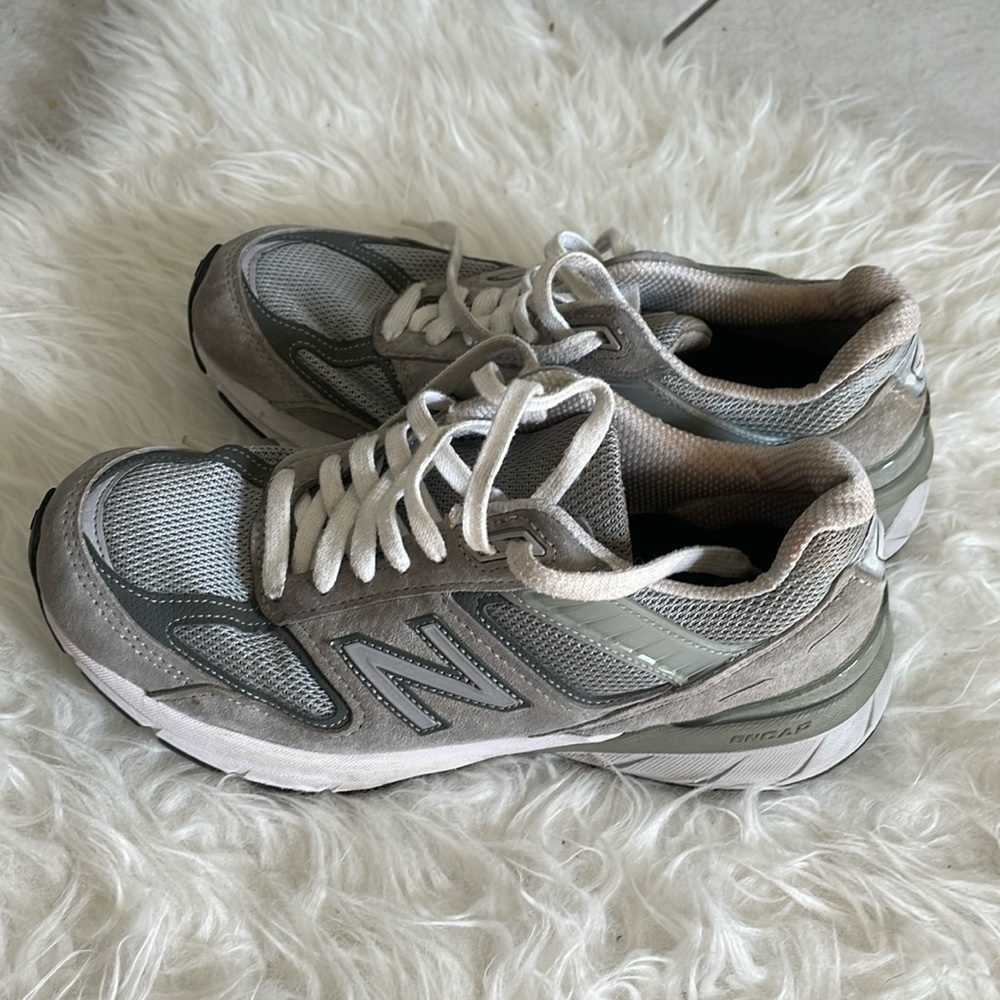 New Balance Men's MADE in USA 990v5 Core